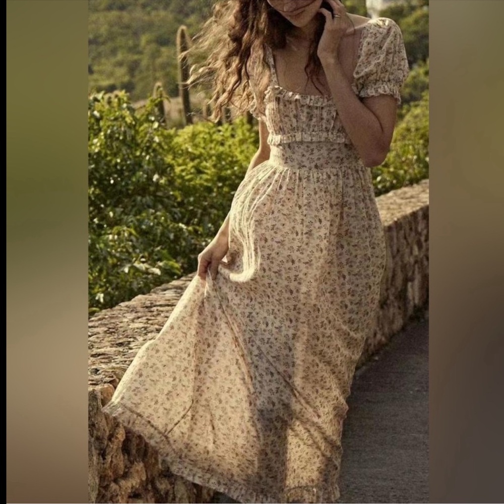 Doen Gia Dress - Picture 2 of 13